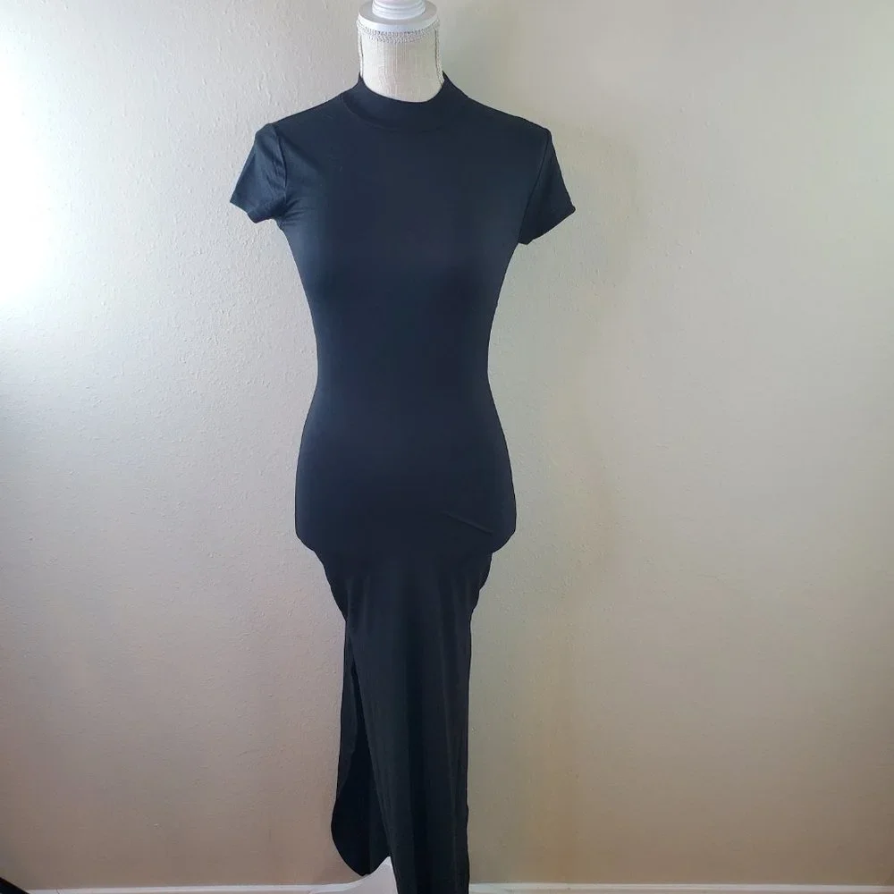 Absolutely Love It Black Short Sleeve Mock Neck Bodycon Dress - Picture 4 of 9
